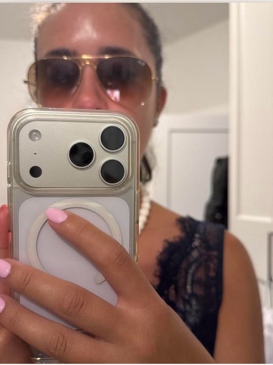 Ray-Ban Gold Frame Brown Gradient Lens Aviator Sunglasses